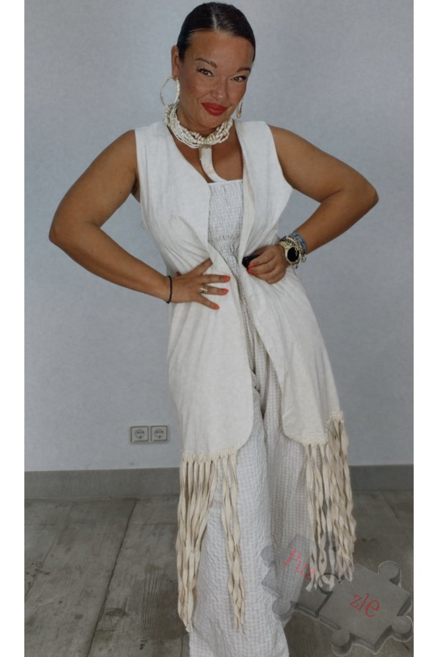 Md.Chaleco flecos beig(agotado)