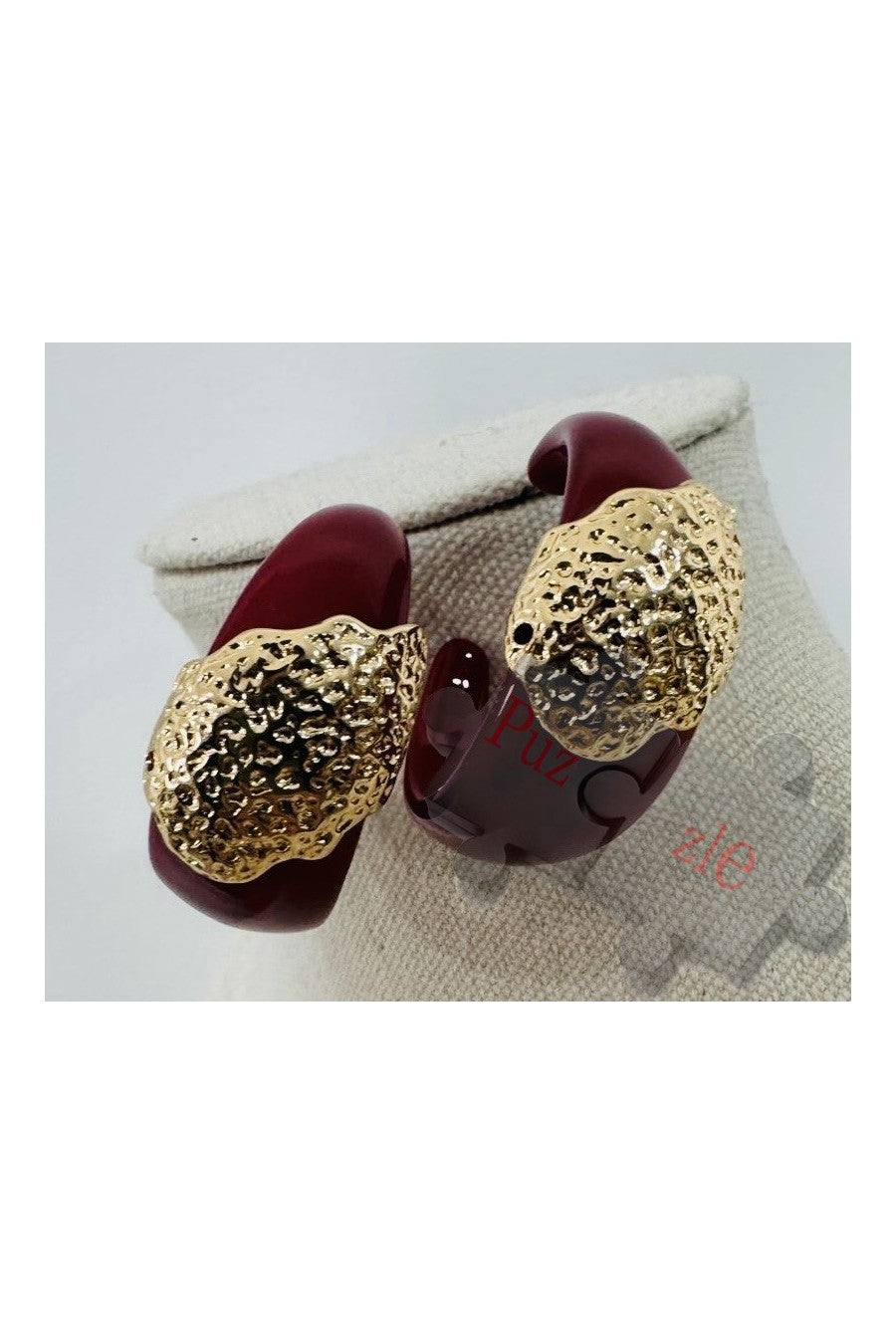 Md.Pendientes rojos